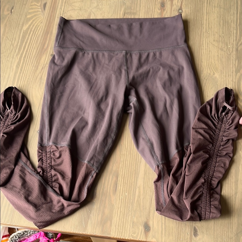 Mauve High-Waisted Leggings